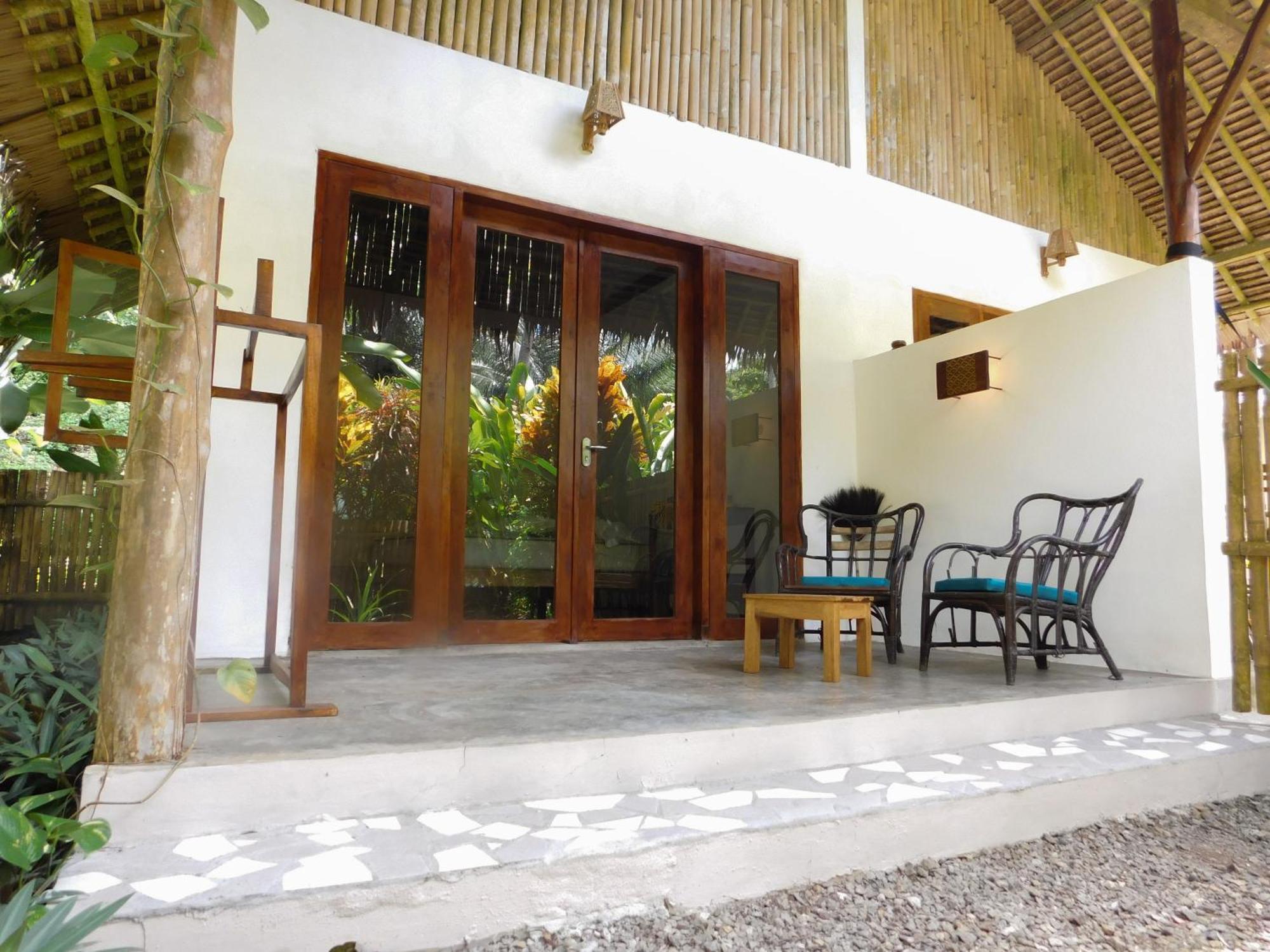 Batukaras Rnv Eco Resort Bungalows מראה חיצוני תמונה