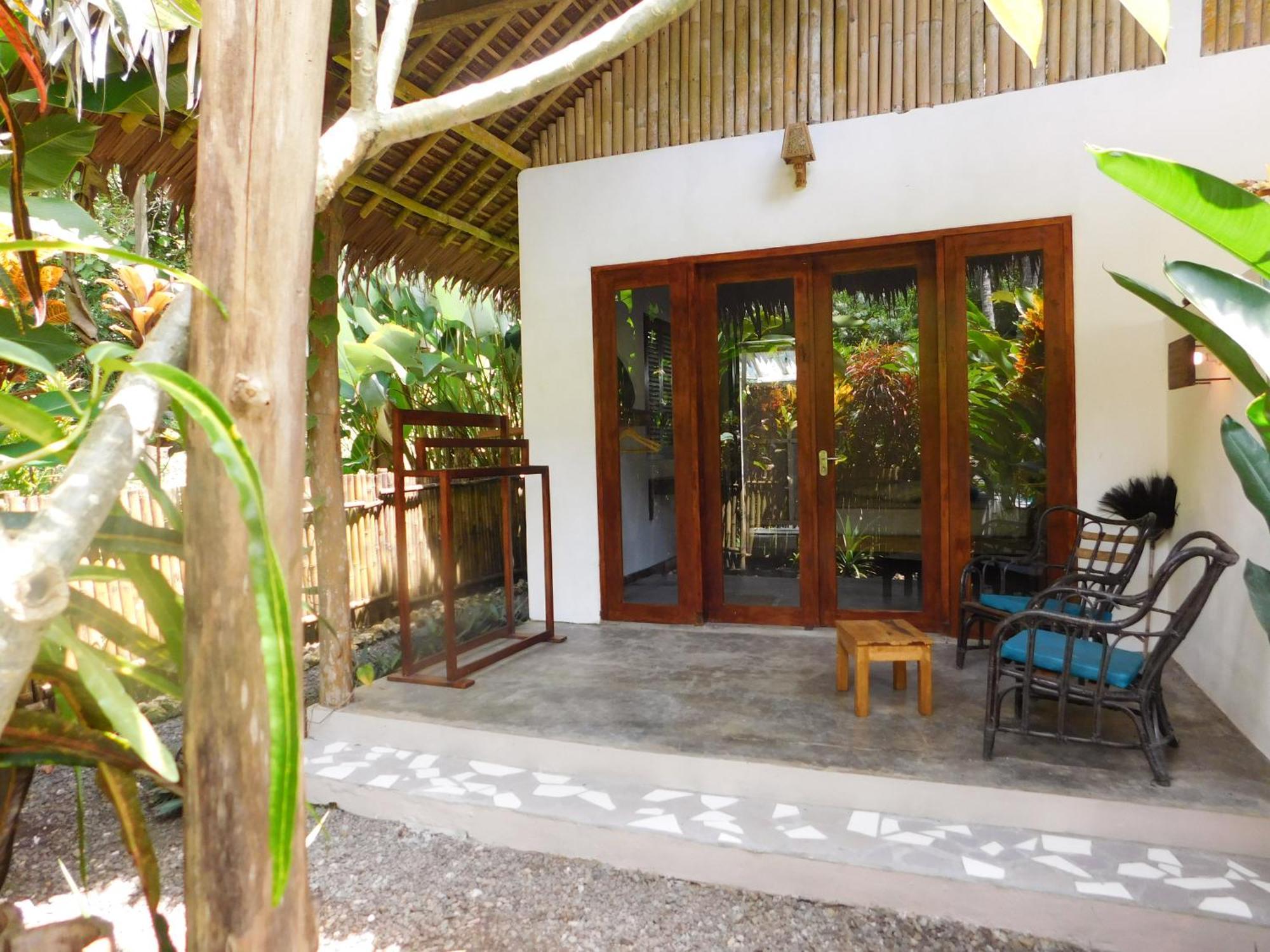 Batukaras Rnv Eco Resort Bungalows מראה חיצוני תמונה
