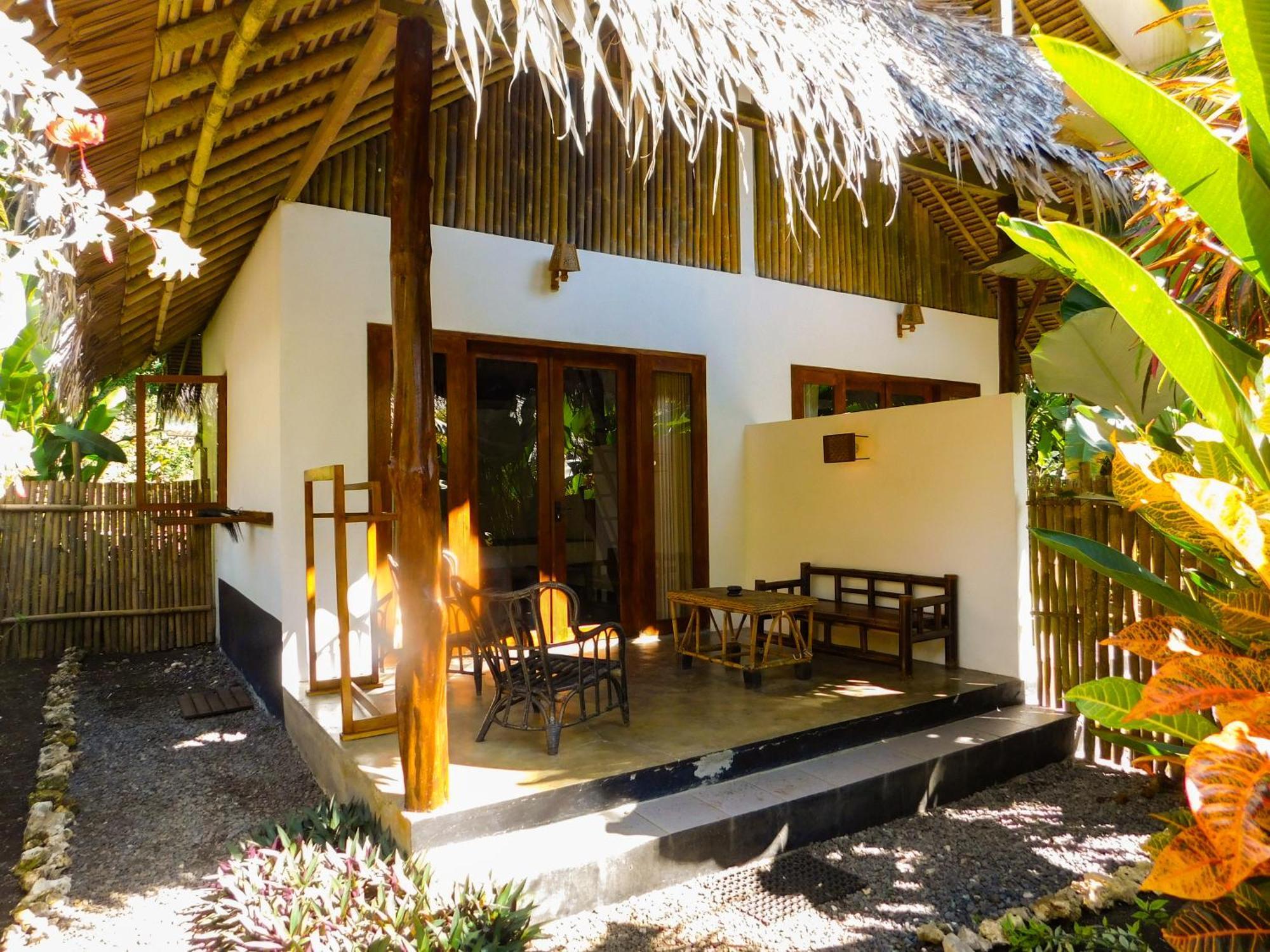 Batukaras Rnv Eco Resort Bungalows מראה חיצוני תמונה