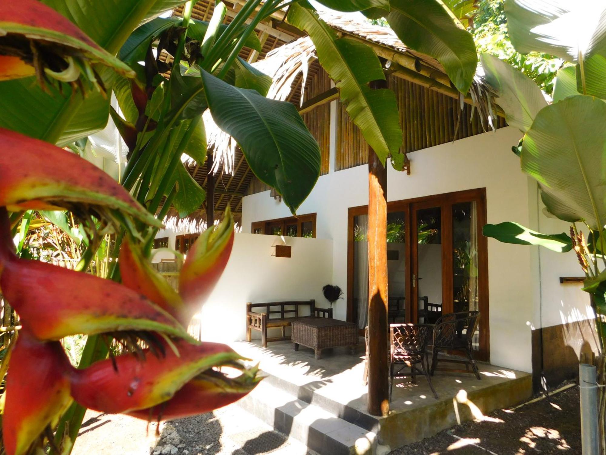 Batukaras Rnv Eco Resort Bungalows מראה חיצוני תמונה